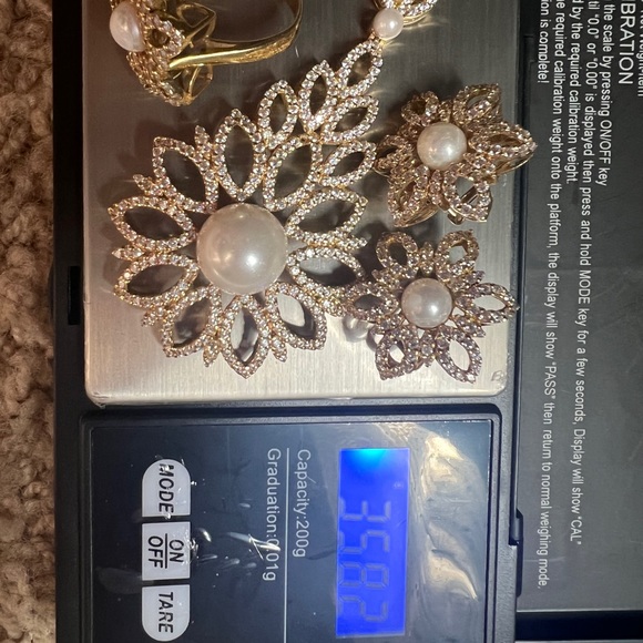 18k solid gold - Picture 6 of 9